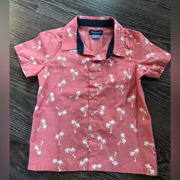 Andy & Evan NWOTS, boys size 5 button front shirt with palm trees - Picture 2 of 4